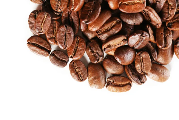 Kávová zrna, izolované na bílém — Stock fotografie