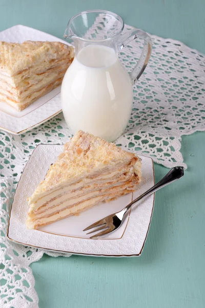 Napoleon cake on plate on table close-up — Stock Photo, Image
