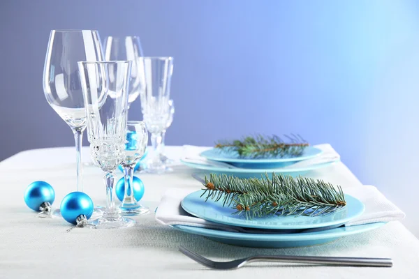 Kerst tafel dekken — Stockfoto