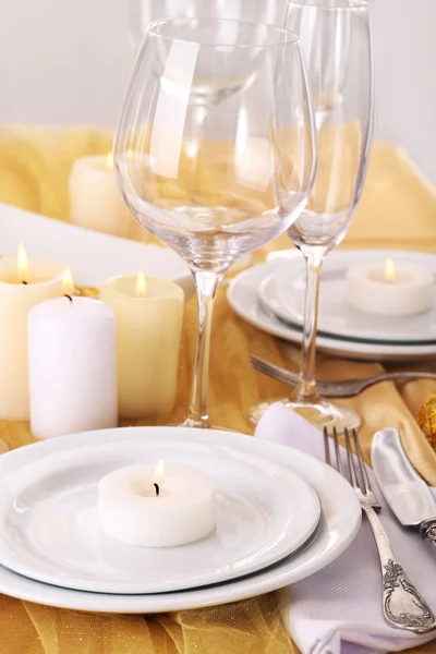 Beautiful holiday table setting — Stock Photo, Image