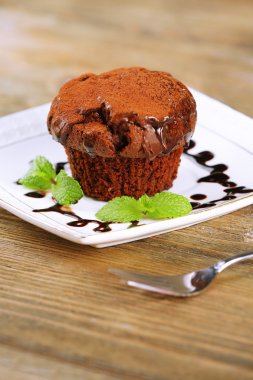 Masada lezzetli çikolatalı kek