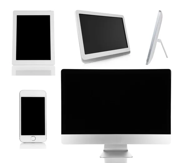 Monitor, laptop, tablets e telefone em colagem isolados em branco — Fotografia de Stock