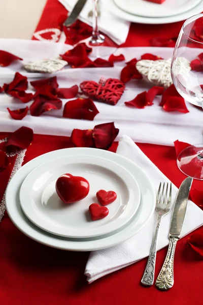 De instelling van de tabel van de dag van Valentijnskaarten — Stockfoto