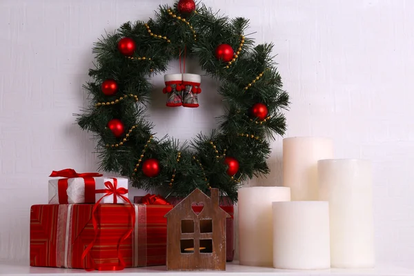 花輪とのクリスマスの装飾 — ストック写真