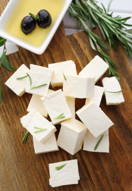 Tablo yakın çekim üzerinde beyaz peynir