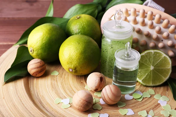 Spa composition with lime — Stock Photo, Image