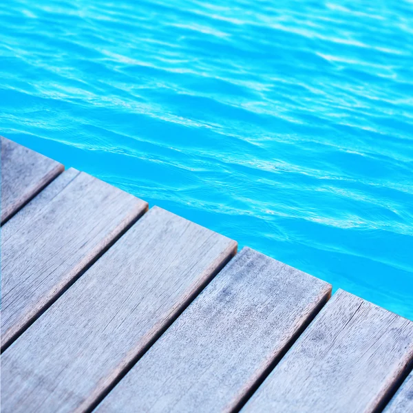 Wooden bridge on way to harbor — Stock Photo, Image