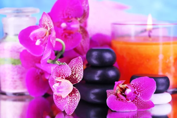 Spa setting with orchid — Stock Photo, Image