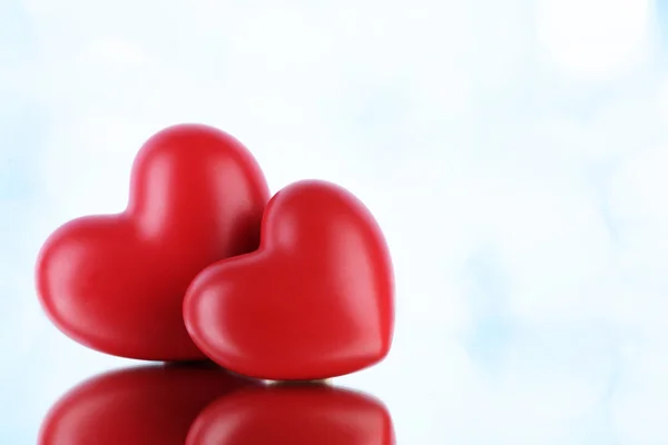 Dos corazones rojos —  Fotos de Stock