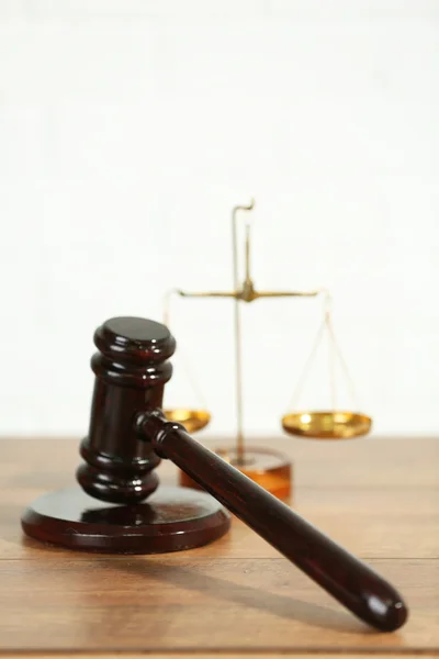 Wooden judges gavel on wooden table, close up — Stock Photo, Image