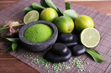 Spa natürmort bambu hasır üzerinde