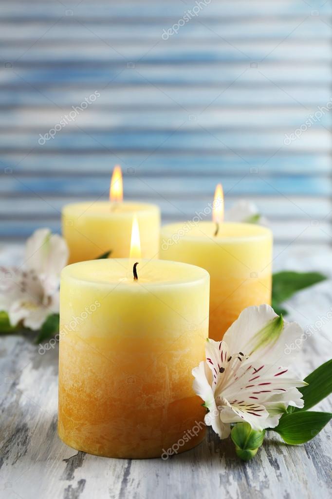 Pin by İSİMSİZ on MUMLU / IŞIKLI | Candles photography, Beautiful candles,  Candle glow