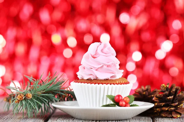 Christmas cup-cake with cream — Stock Photo, Image