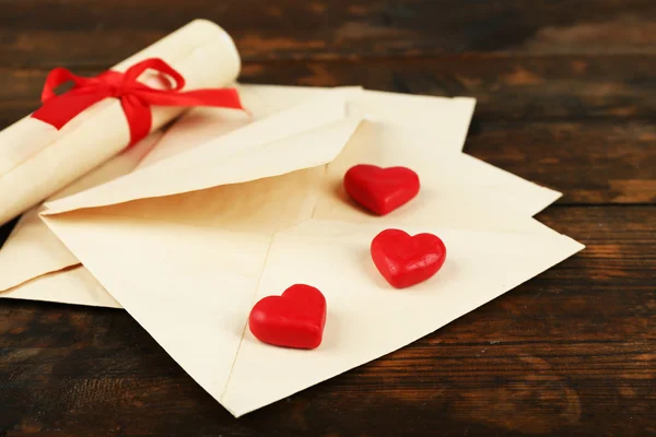 Aşk mektupları masada — Stok fotoğraf