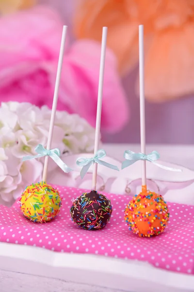 Sweet cake pops on table close-up — Stock Photo, Image