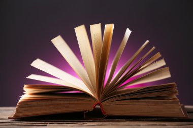 Açık kitap arka plan