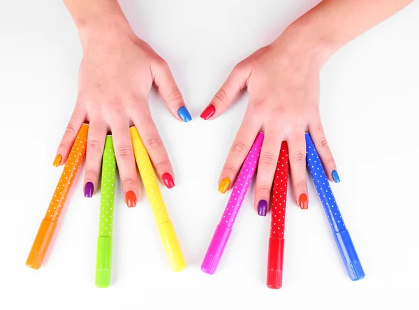 Manicure femminile multicolore con pennarelli — Foto Stock