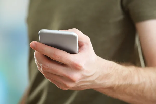 Man using mobile smart phone — Stock Photo, Image