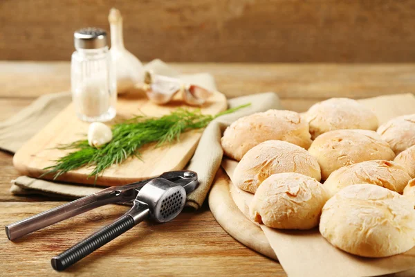 Hembakat bröd bullar — Stockfoto