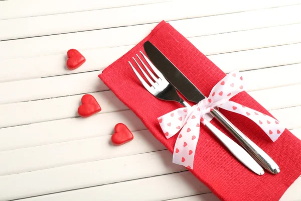 Tenedor y cuchillo con corazones —  Fotos de Stock