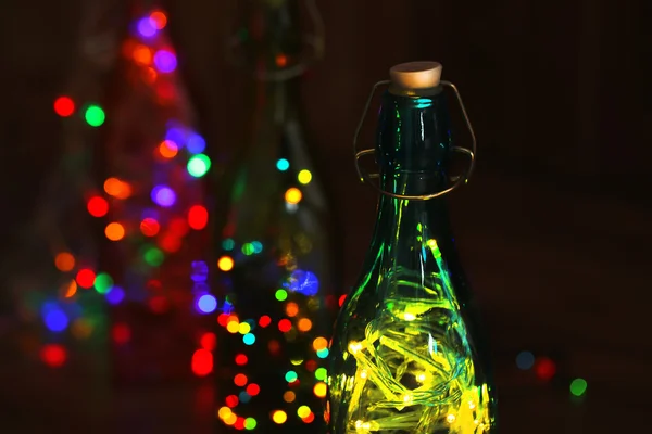 Weihnachtsbeleuchtung in Flaschen — Stockfoto