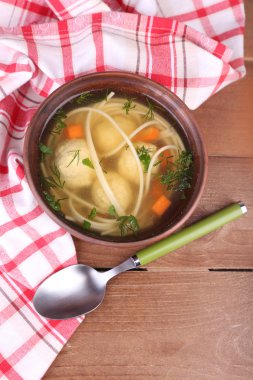 Soup with meatballs and noodles