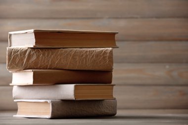 Kitap yığını