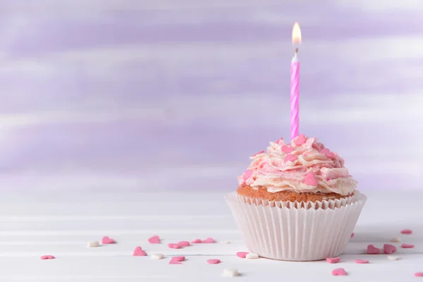 Delicious birthday cupcake — Stock Photo, Image