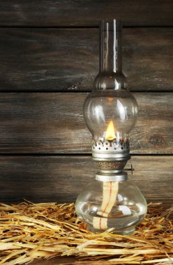 Saman ile gaz lambası