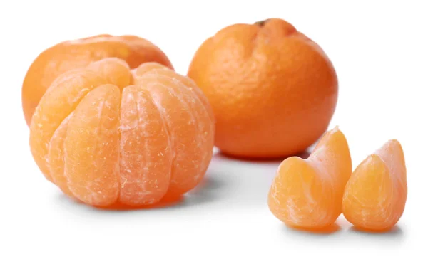 Tangerines isolées sur blanc — Photo