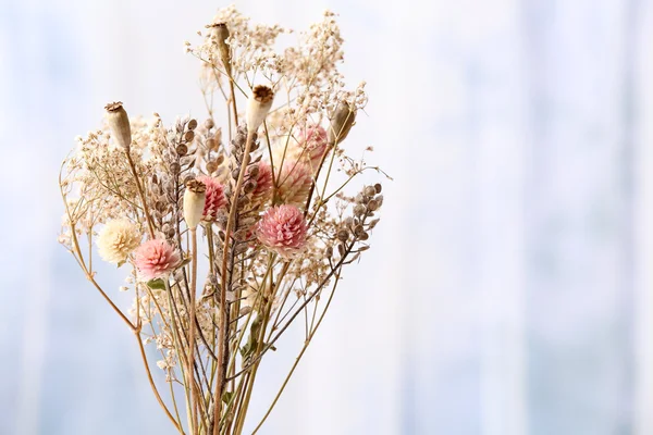 Boeket gedroogde bloemen — Stockfoto