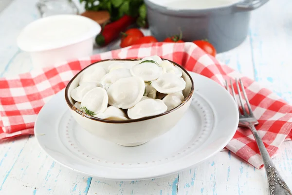 Meat dumplings with sauce — Stock Photo, Image