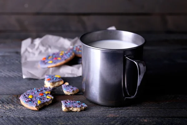 Crumbled glazed cookies — Stock Photo, Image