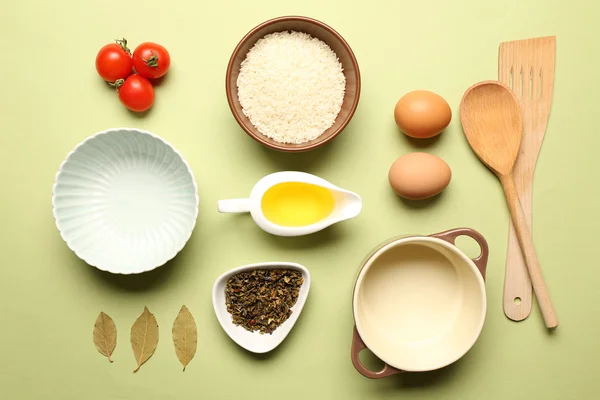 Ingredienti alimentari e utensili da cucina — Foto Stock