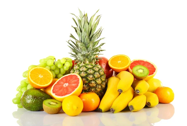 Beyaza izole edilmiş egzotik meyve çeşitleri