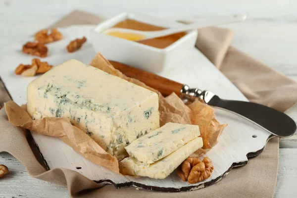 Lezzetli mavi peynir — Stok fotoğraf