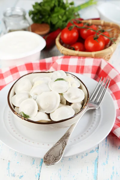 Meat dumplings with sauce — Stock Photo, Image