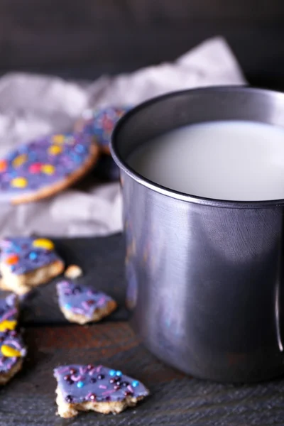 Cookies with mug of milk — Stock Photo, Image