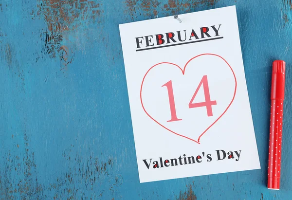 Walentynki, 14 lutego w kalendarzu na drewniane tła — Zdjęcie stockowe