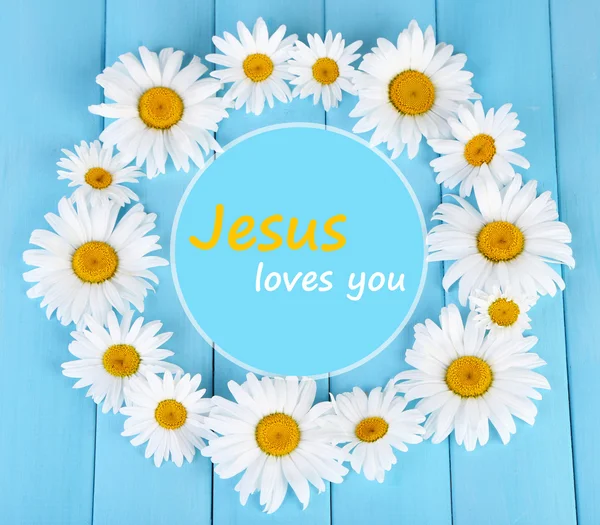 Chamomile wreath and text Jesus — Stock Photo, Image