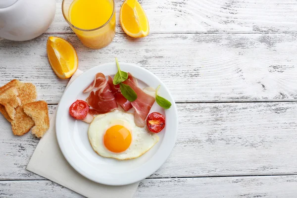 Tocino y huevos —  Fotos de Stock