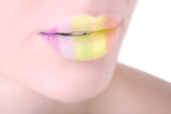 Mooie vrouwelijke lippen, close-up — Stockfoto