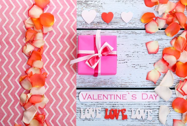 Mooie romantische achtergrond op de dag van Valentijnskaarten close-up — Stockfoto