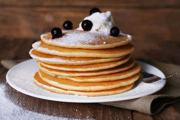 Stack of delicious pancakes — Stock Photo, Image