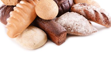 Farklı ekmek üzerinde beyaz izole