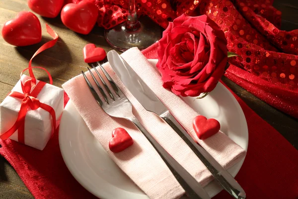 Sevgililer günü için Festival Tablo ayarı