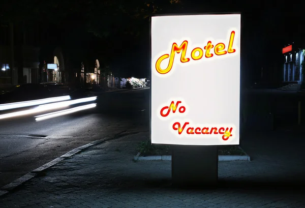 Motel city-light con texto Sin vacantes — Foto de Stock