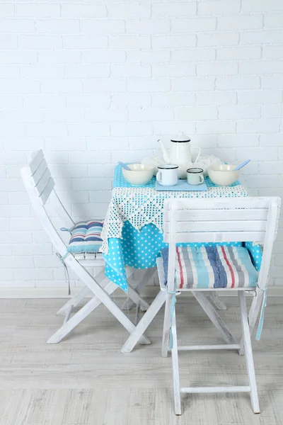 Wooden chairs and table — Stock Photo, Image