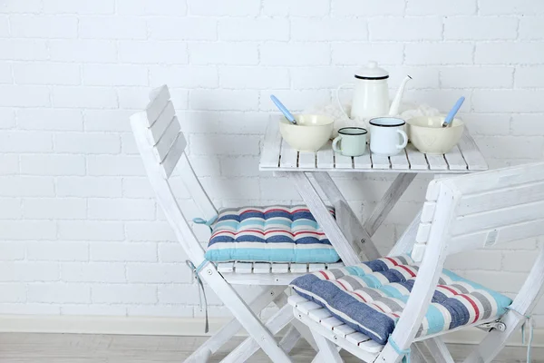 Wooden chairs and table — Stock Photo, Image