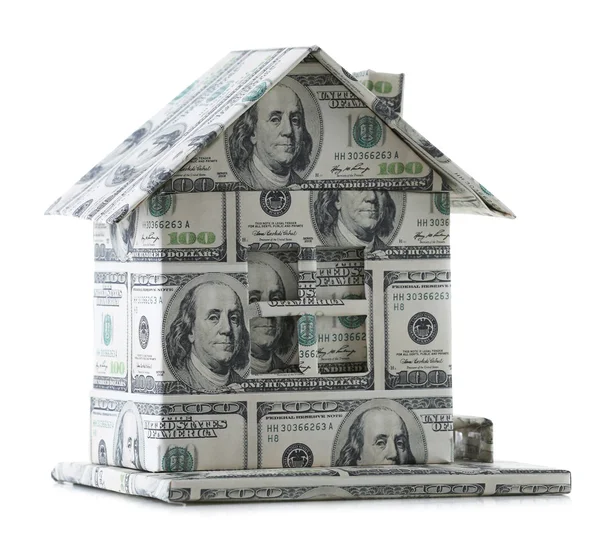 白で隔離されるお金の家 — ストック写真